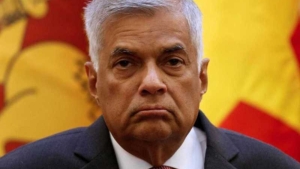 தலைவர் பதவியை இழக்கத் தயாராகும் ரணில்