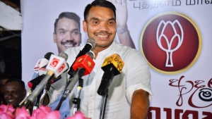20 கிலோ அரிசி!  தவணை கட்டணம் செலுத்தாவிடின் வீட்டில் சோத்துப் பானை தூக்குவர்!!