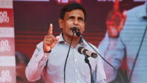 குற்றவாளிகள் பலருடன் அரசியல்வாதிகளுக்கு தொடர்பு