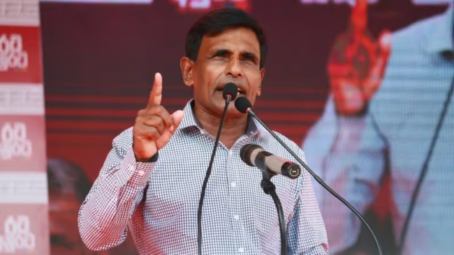 குற்றவாளிகள் பலருடன் அரசியல்வாதிகளுக்கு தொடர்பு