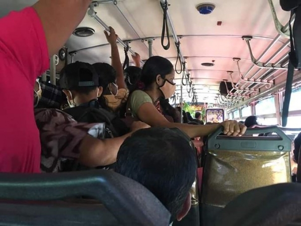 காற்றோடு பறந்தது கட்டுப்பாடு