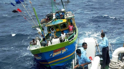 இலங்கை மீனவர்கள் 30 பேர் விடுதலை