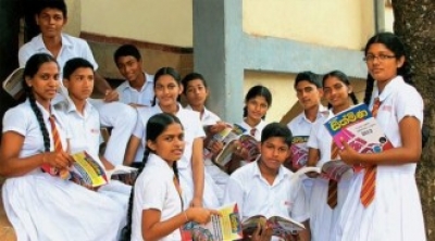 பாடசாலைகளை திறக்கமால் இருக்க தீர்மானம்