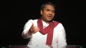 ஊடகங்களை ஒடுக்க அரசாங்கம் முயற்சி - நாமல்