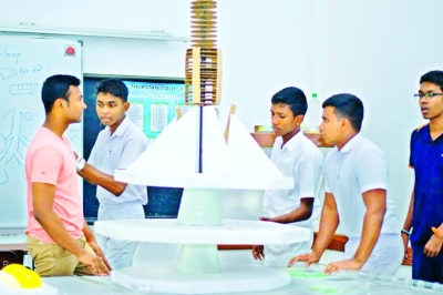 கொழும்பு தேர்ஸ்டன் கல்லூரி 75வது ஆண்டு நிறைவைக் கொண்டாடும் ‘நைட்-ரோ 2025’ பிரமாண்ட கண்காட்சி!