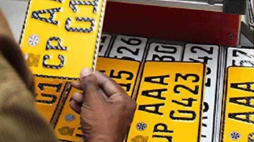 பதிவு தகடுகளை மாற்றி வாகனம் செலுத்துவோருக்கு எச்சரிக்கை