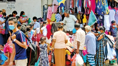 இந்த மாதத்தில் சுகாதார வழிகாட்டுதல்களைப் பின்பற்றுவதில் பொதுமக்கள் அதிக கவனம் செலுத்த வேண்டும்