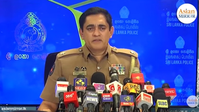 வெளிநாட்டில் அதிரடியாக கைதாகும் குற்றக் கும்பல்