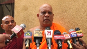 இயலாமையை மறைக்க ஊடகங்களின் வாயை அடக்க முயற்சிப்பது தவறு