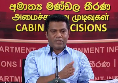 வடக்கு, கிழக்கு மக்களிடையே அமைதியின்மையை ஏற்படுத்த சில அரசியல் குழுக்கள் முயற்சி