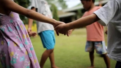 குழந்தைகள் தொடர்பில் 4000 வழக்குகள் நிலுவையில்