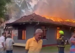 முதியோர் இல்ல தீ விபத்து &ndash; 8 பேருக்கு மேல் உயிரிழப்பு