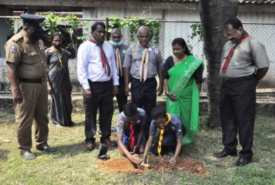 மரங்களின் பாதுகாவலன் - மரநடுகை செயற்திட்டம்  மட்டக்களப்பில் ஆரம்பம்