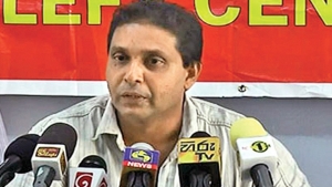 சால்வை அரசியல் குப்பைத் தொட்டியில் - நாமல் வர முடியாது